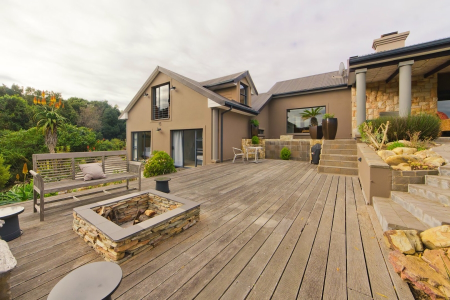 3 Bedroom Property for Sale in Pezula Golf Estate Western Cape
